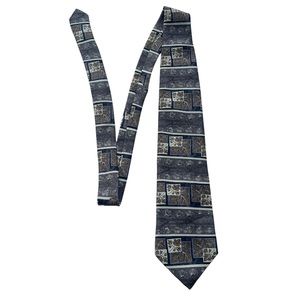 Manhattan Men’s‎ Tan Navy Green Leaf Pattern 100% Polyester Classic Neck Tie
